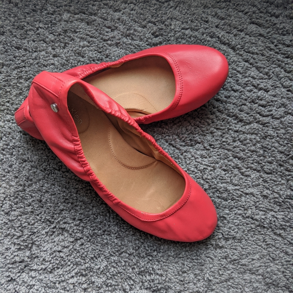 Calvin Klein Preila Scruched Slip On Flats